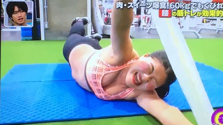 初耳学筋トレ