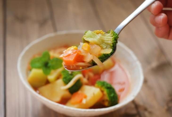 土曜は何する 魔法のスープ 鶏ひき肉とブロッコリー トマトスープの作り方 Atsushi あつし さんの美肌レシピ 9月11日