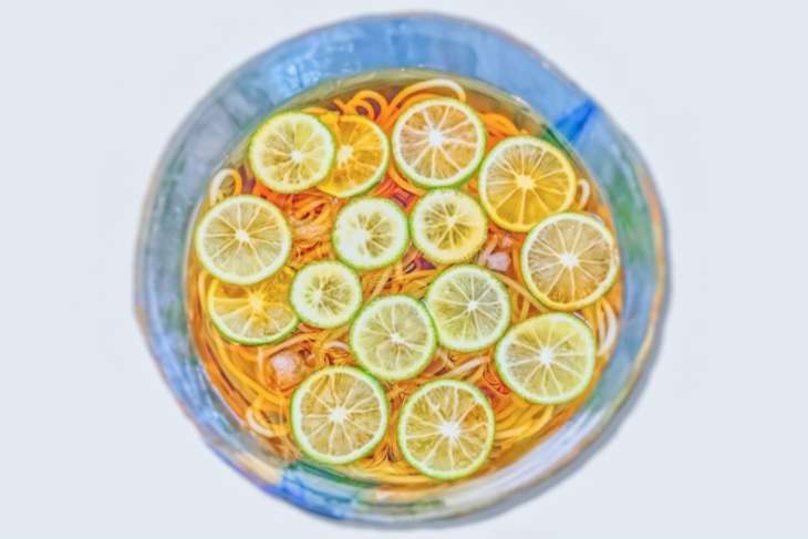 家事やろうすだちそうめん