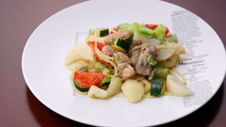 【ヒルナンデス】サバ缶と季節野菜のパスタのレシピ。日高良実シェフの家飯レシピ（4月25日）