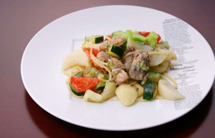 ヒルナンデス】サバ缶と季節野菜のパスタのレシピ。日高良実シェフの家飯レシピ（4月25日）