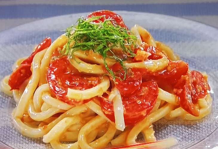 相葉まなぶトマト味噌うどん