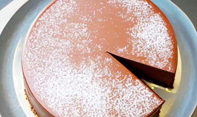 【SHOWチャンネル】チョコチーズケーキ（アンジュ）のお取り寄せ。予約最大2年待ちの極上スイーツ（3月11日）