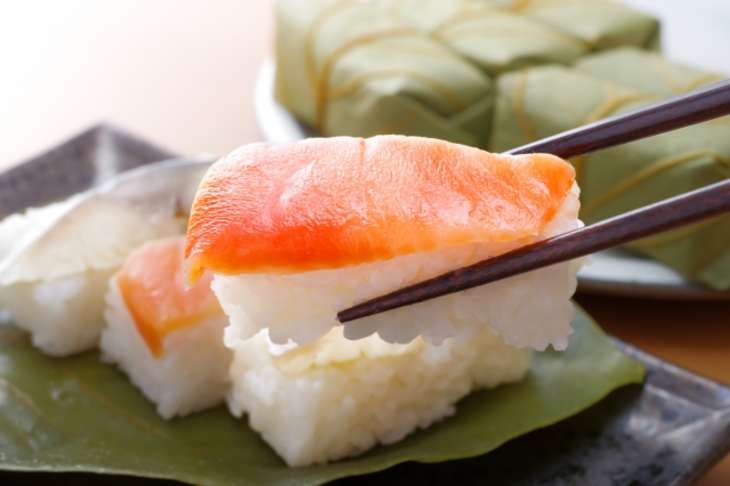 あさいち焼き鮭フレークの棒寿司