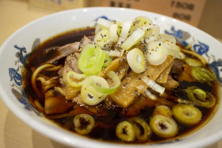 富山ブラックラーメン