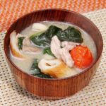 【DayDay】寄せ集め汁（具だくさん豚汁）のレシピ。ワンコインで亜希のざっくりキッチン（5月29日）
