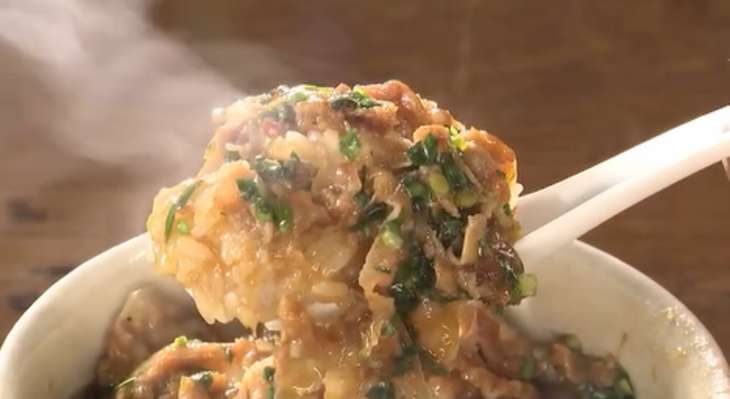 ニラダレスタミナ丼