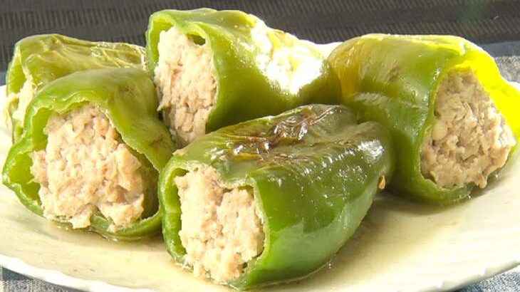 鶏むね肉のピーマン肉詰め