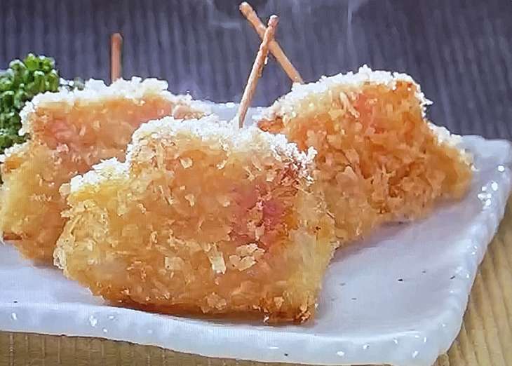 新玉ねぎのベーコン巻きフライ