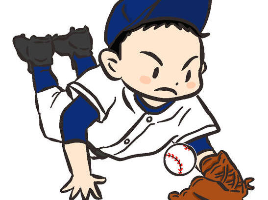 ボールをキャッチする野球少年
