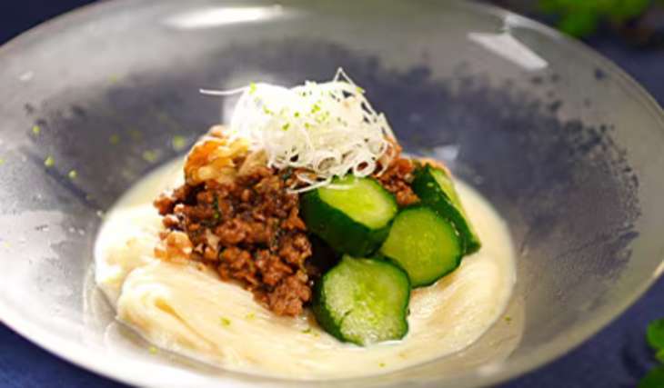 冷やしごま豆乳肉味噌うどん