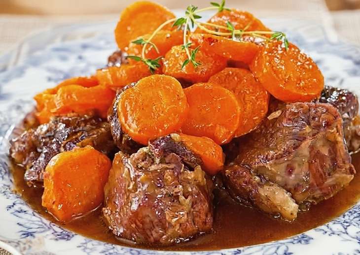 ニンジンと牛塊肉煮込み（ブッフ・オ・キャロット）