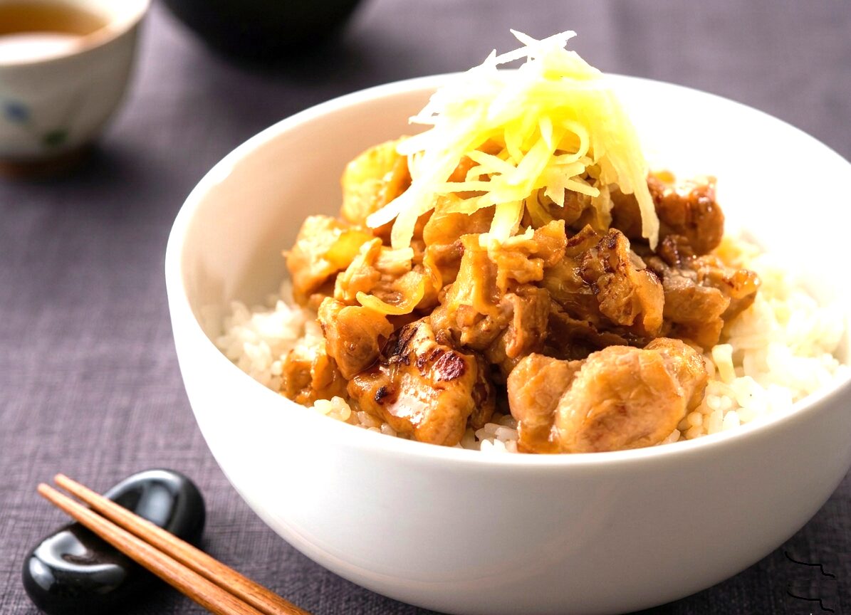 鶏の生姜焼き丼