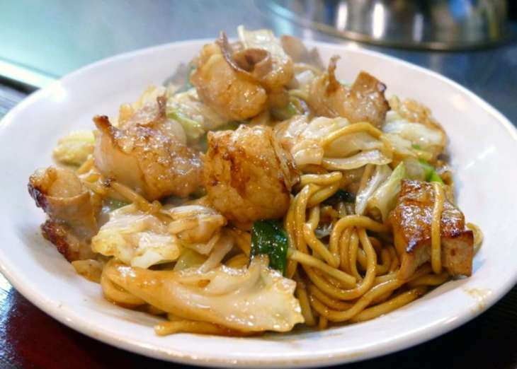ホルモン焼きそば